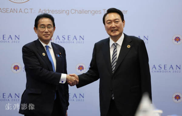 日韩“和解”、美国叫好，中国应警惕什么？